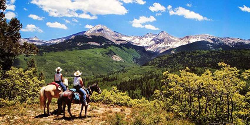 majestic guest ranch